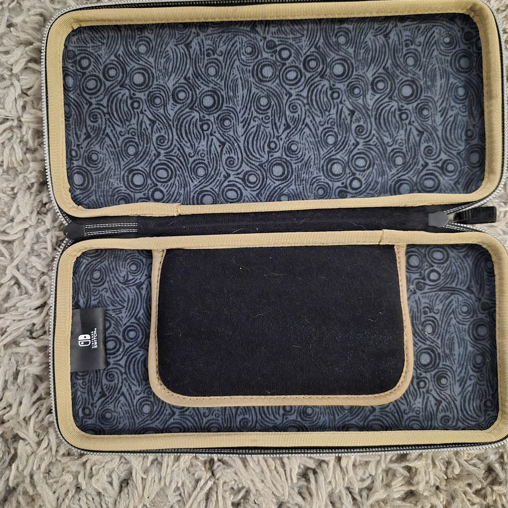 Nintendo Switch Legend of Zelda Hard Travel Case